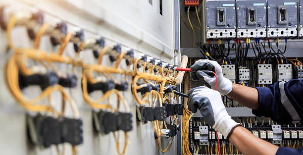 Professional Electrician technician working in Manasquan, NJ